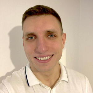 John Vavrin John Vavrin – Founder of EarthAds